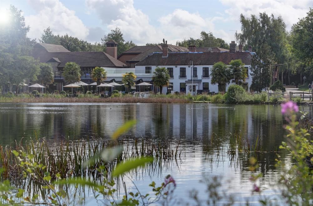 Frensham Pond Country House Hotel & Spa Farnham  Dış mekan fotoğraf