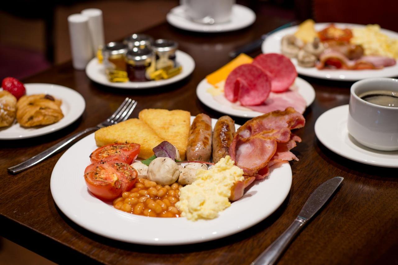 Frensham Pond Country House Hotel & Spa Farnham  Dış mekan fotoğraf